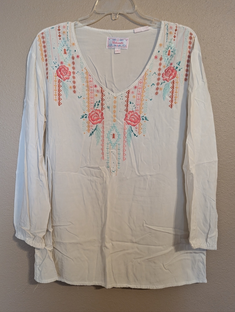 Panhandle Western-Boho V-neck Shirt Size L